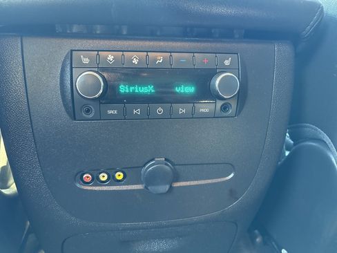 Used 2014 GMC Yukon Denali image 19