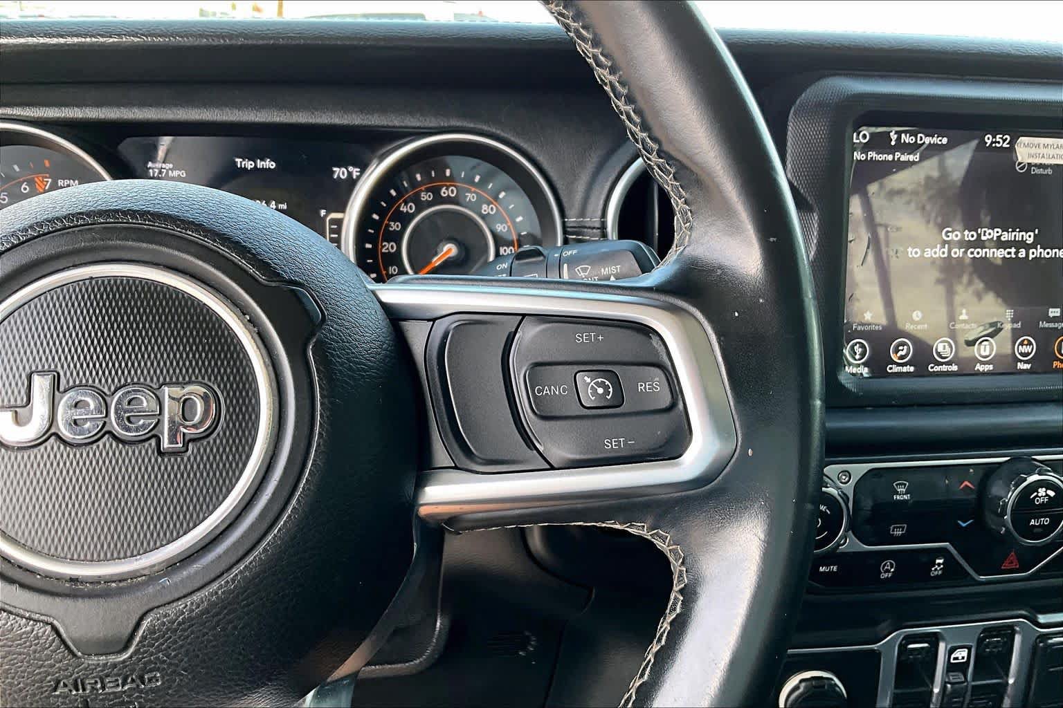 Used 2018 Jeep Wrangler Unlimited Sahara AWD/4WD image 23