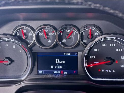 Used 2022 Chevrolet Silverado 2500 LT w/ Convenience Package image 14