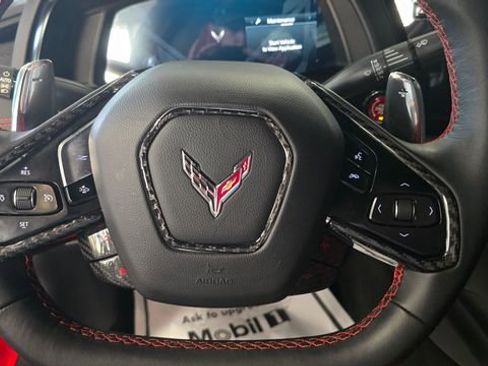 Used 2024 Chevrolet Corvette Stingray Coupe image 21