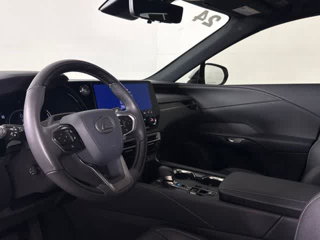 Used 2024 Lexus RX 350 Premium Plus w/ Convenience Package FWD image 4