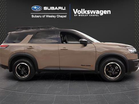 Used 2023 Nissan Pathfinder Rock Creek AWD/4WD image 9