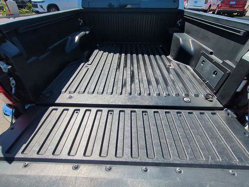 Used 2021 Toyota Tacoma SR5 image 23