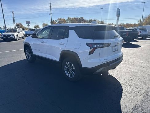Used 2025 Chevrolet Equinox LT w/ Safety and Technology Package image 5