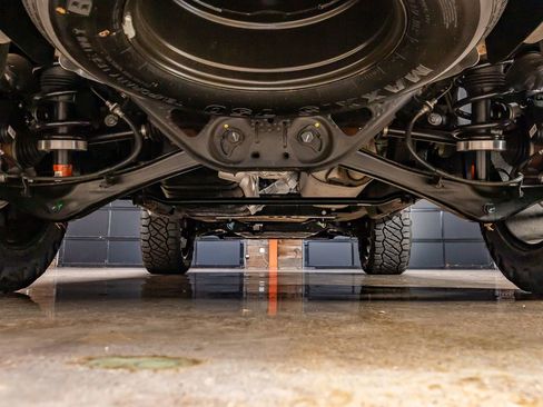 Used 2023 GMC Yukon Denali image 15