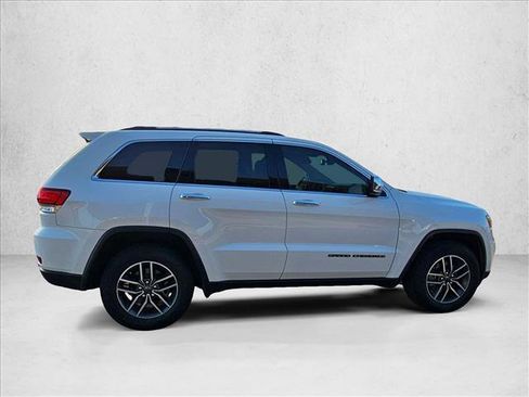 Used 2020 Jeep Grand Cherokee Limited image 4