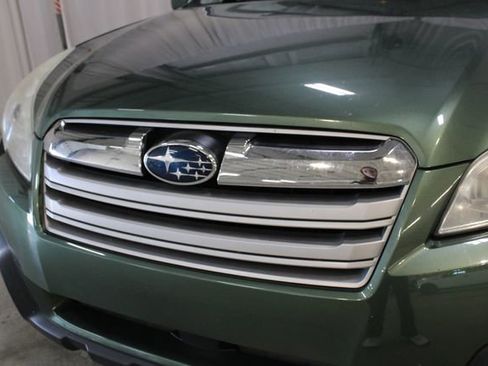 Used 2013 Subaru Outback 2.5i Premium AWD/4WD image 32