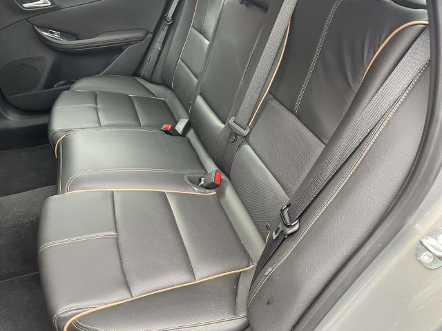 Used 2017 Chevrolet Impala Premier w/ Enhanced Convenience Package FWD image 18
