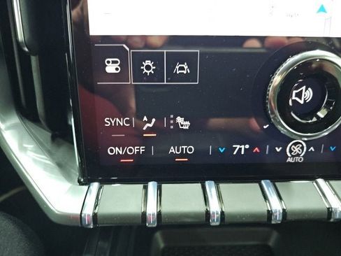 New 2026 GMC Acadia Elevation image 25