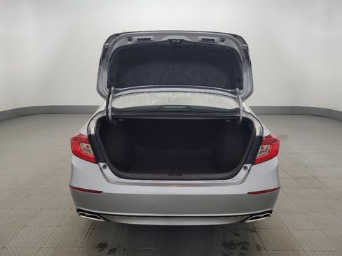 Used 2021 Honda Accord Sport image 29