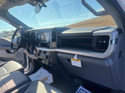 New 2026 Ford F550 4x4 Crew Cab Super Duty image 12