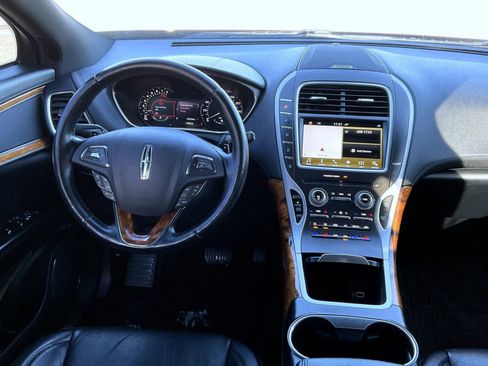 Used 2016 Lincoln MKX Reserve w/ Climate Package image 14