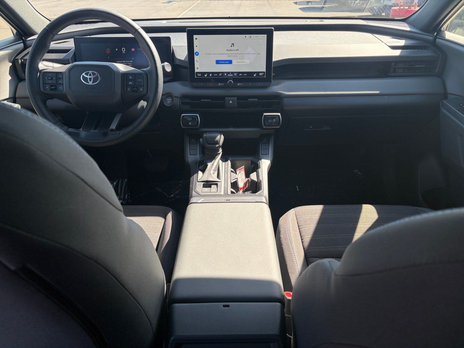 Used 2026 Toyota RAV4 SE w/ Convenience Package FWD image 26