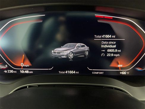 Used 2022 BMW 530i w/ Premium Package image 60