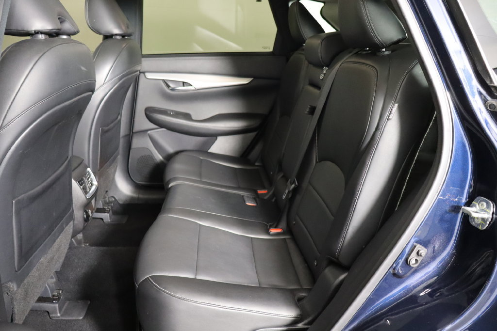 Used 2021 INFINITI QX50 Luxe AWD/4WD image 16