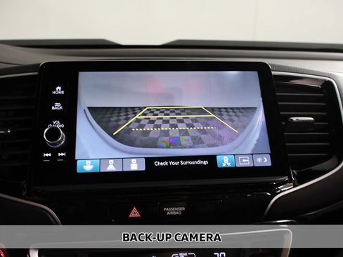 Used 2025 Honda Ridgeline Black Edition image 7