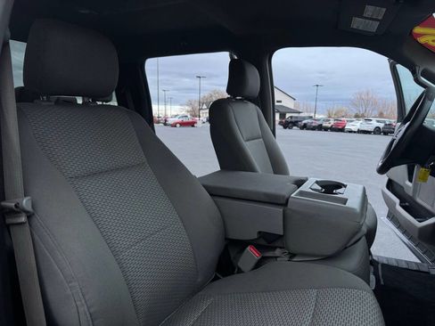 Used 2016 Ford F150 XLT w/ Trailer Tow Package image 33