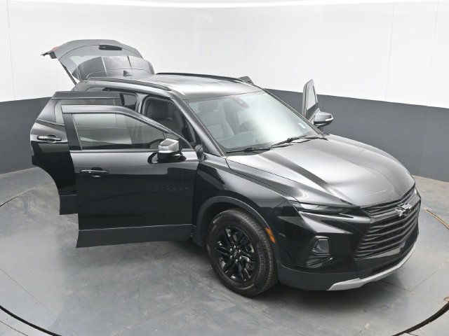 Used 2022 Chevrolet Blazer LT w/ Sound & Technology Package FWD image 49