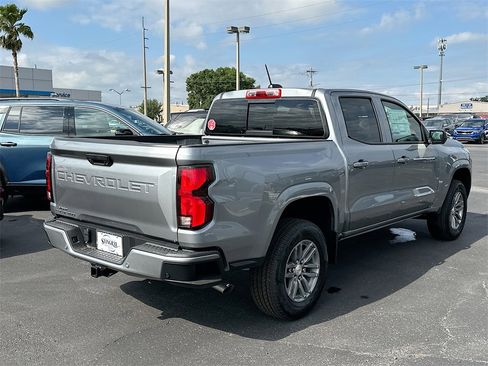 New 2025 Chevrolet Colorado LT w/ LT Convenience Package image 4
