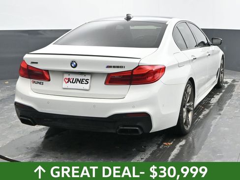 Used 2018 BMW M550i xDrive image 10