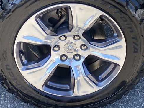 Used 2022 RAM 1500 Laramie AWD/4WD image 31