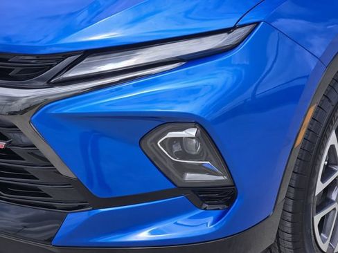 New 2025 Chevrolet Blazer RS w/ Driver Confidence II Package FWD image 6