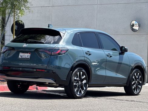 Used 2026 Honda HR-V EX-L image 8