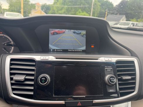 Used 2013 Honda Accord EX-L image 26