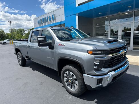 New 2026 Chevrolet Silverado 3500 LT w/ All Star Edition AWD/4WD image 1