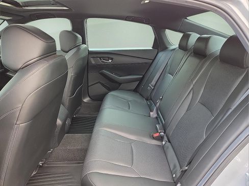 Used 2024 Honda Accord Sport image 10