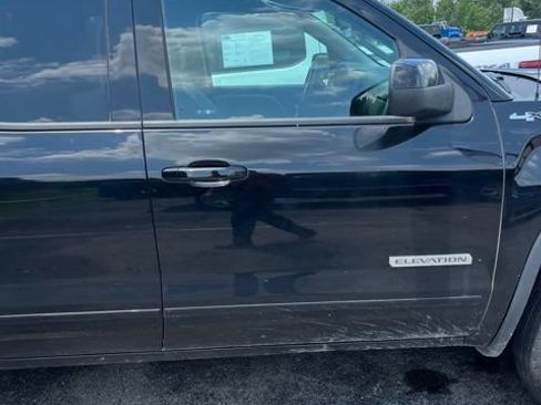 Used 2017 GMC Sierra 1500 4x4 Double Cab w/ Elevation Edition image 10