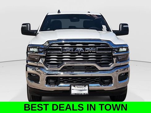 New 2026 RAM 2500 Tradesman w/ Chrome Appearance Group AWD/4WD image 8
