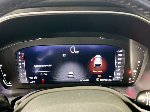 Used 2023 Honda Pilot Elite image 15