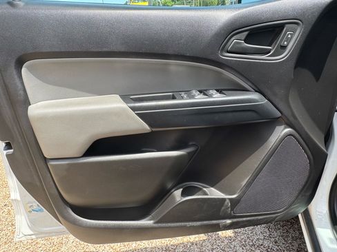 Used 2018 Chevrolet Colorado W/T w/ WT Convenience Package AWD/4WD image 22