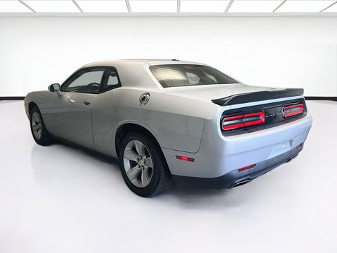 Used 2023 Dodge Challenger SXT RWD image 6