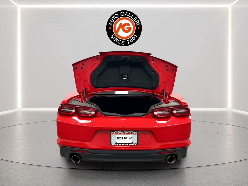 Used 2023 Chevrolet Camaro LT RWD image 5