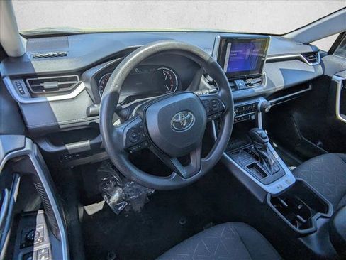Used 2024 Toyota RAV4 XLE FWD image 10