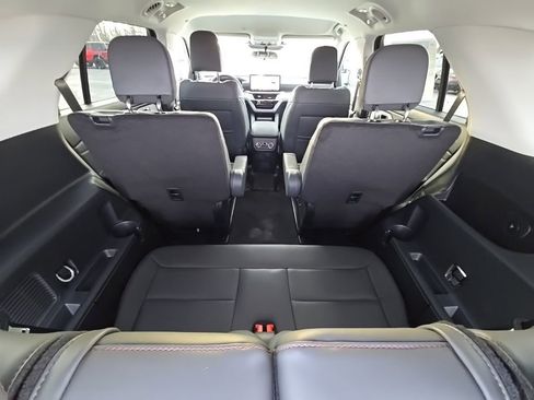 New 2026 Ford Explorer Active w/ Active Comfort Package RWD image 42