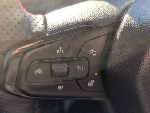 Certified 2024 Chevrolet TrailBlazer RS w/ Convenience Package image 25