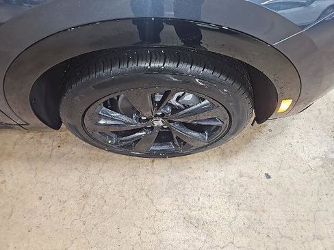 New 2026 Buick Envision Sport Touring image 10