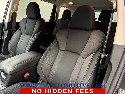 Used 2020 Subaru Ascent Premium w/ Convenience Package AWD/4WD image 13