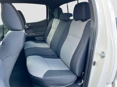 Used 2023 Toyota Tacoma TRD Off-Road w/ Advanced Technology Package image 23