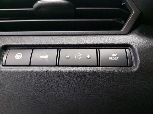 New 2026 Nissan Altima 2.5 SV AWD/4WD image 26