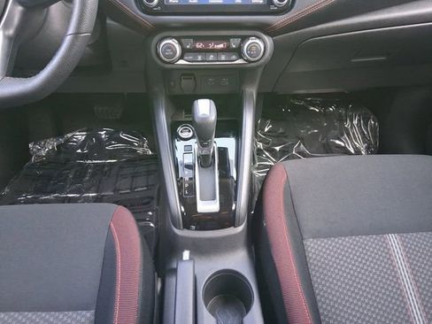 Certified 2025 Nissan Versa SR w/ Trunk Package image 3