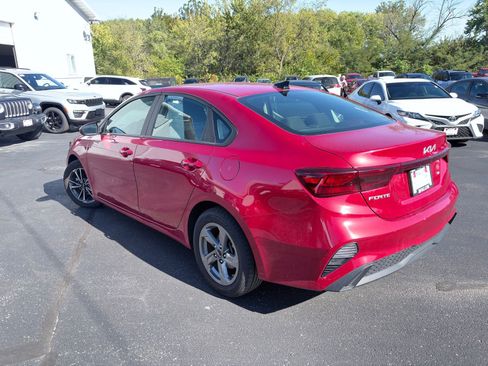 Used 2024 Kia Forte LXS image 11