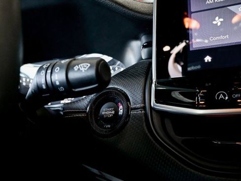 Used 2022 Jeep Compass Latitude w/ Sun and Sound Group image 43