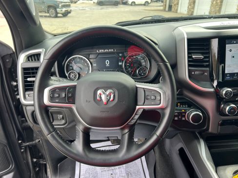 Used 2022 RAM 1500 Big Horn AWD/4WD image 13