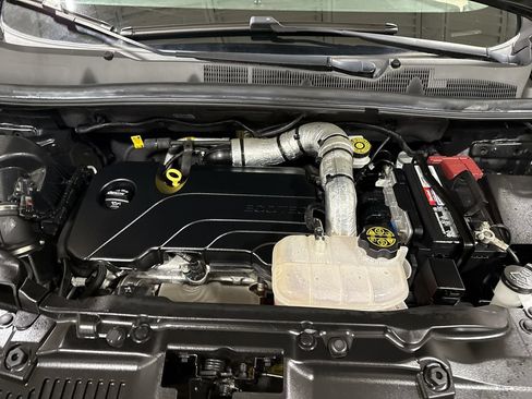 Used 2022 Buick Encore Preferred w/ Safety Package FWD image 24
