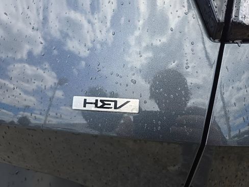 Certified 2023 Kia Sportage EX AWD/4WD image 4