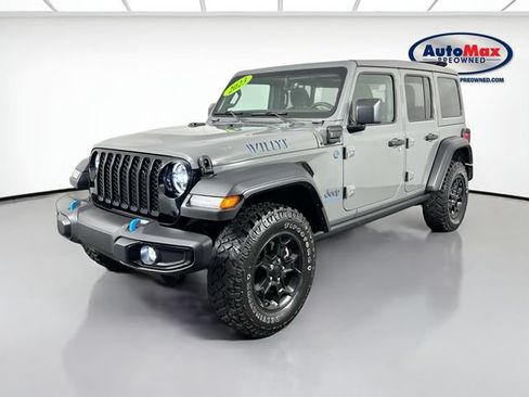 Used 2023 Jeep Wrangler Unlimited w/ Sun & Screen Package AWD/4WD image 5